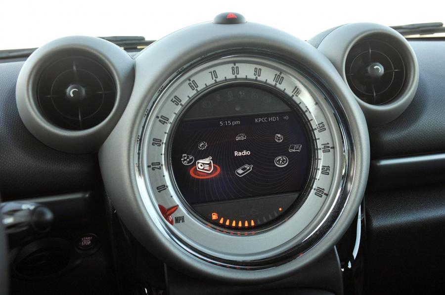  Mini Cooper Countryman 2011 года  (фото 83 из 160)